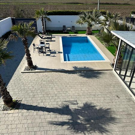 Isea Wood Villa Rrushkull  Exterior foto